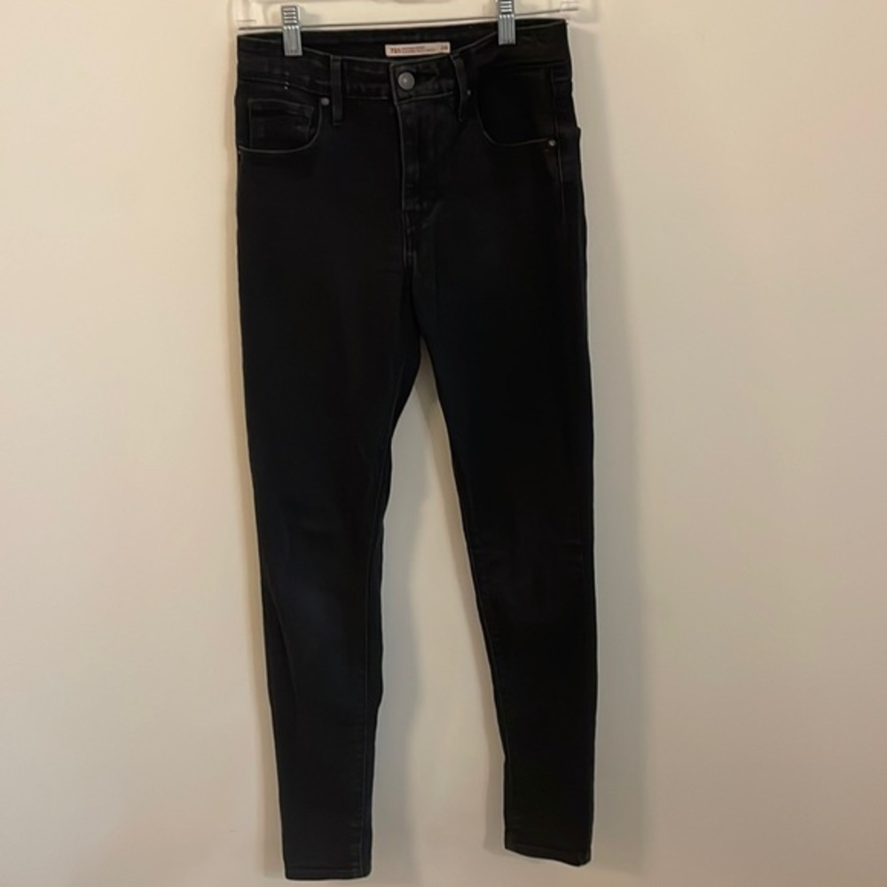 Levi’s 721 High‎ Rise Skinny sz 26